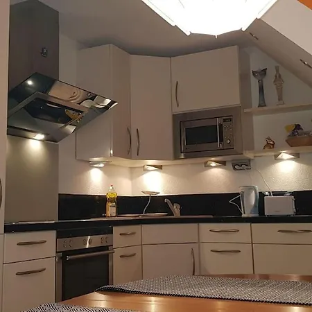 Geraeumige 2-zimmerwohnung In Ruhiger Lage Ansbach