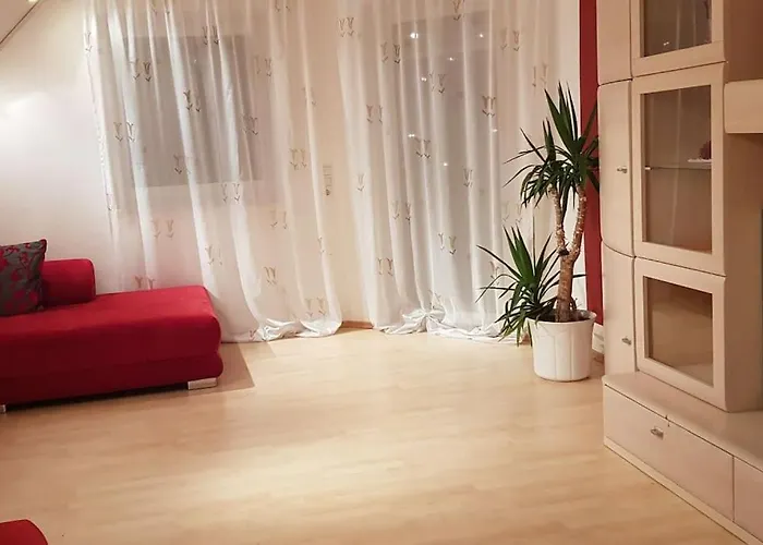 Geraeumige 2-zimmerwohnung In Ruhiger Lage * アンスバッハ